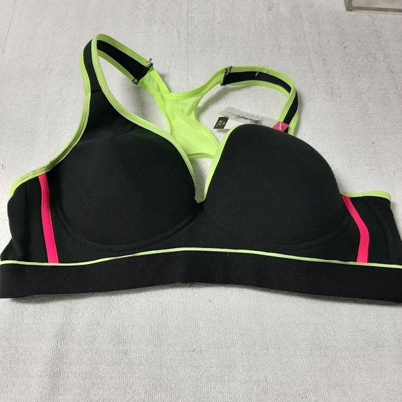 Ladies Sport bra - Picture 3 of 6